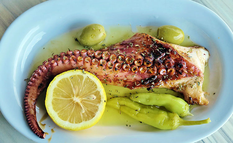 Enjoy Great Seafood during Your Holiday in Halkidiki