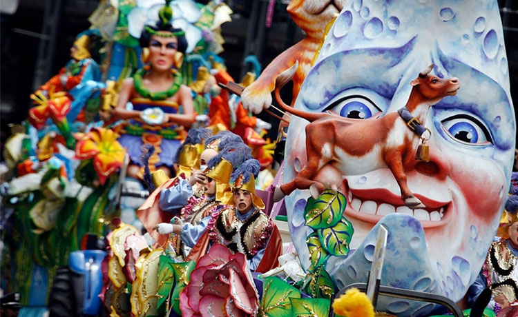 The Best Places in Greece to Enjoy a Carnival